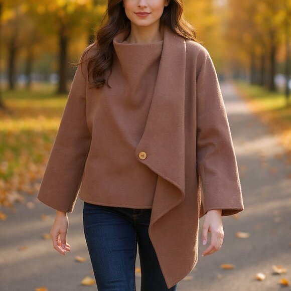 Elegant Vintage Wool Coat Drapey Cape Look 3 in 1 Versatile Design Neutral Taupe - Picture 1 of 14